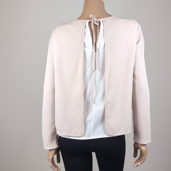💙Vivian Shyu Long Sleeve Top Womens Size Small Cream Spit Back Layered Blouse - Picture 6 of 11